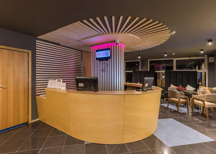 Hotel Blvd 7