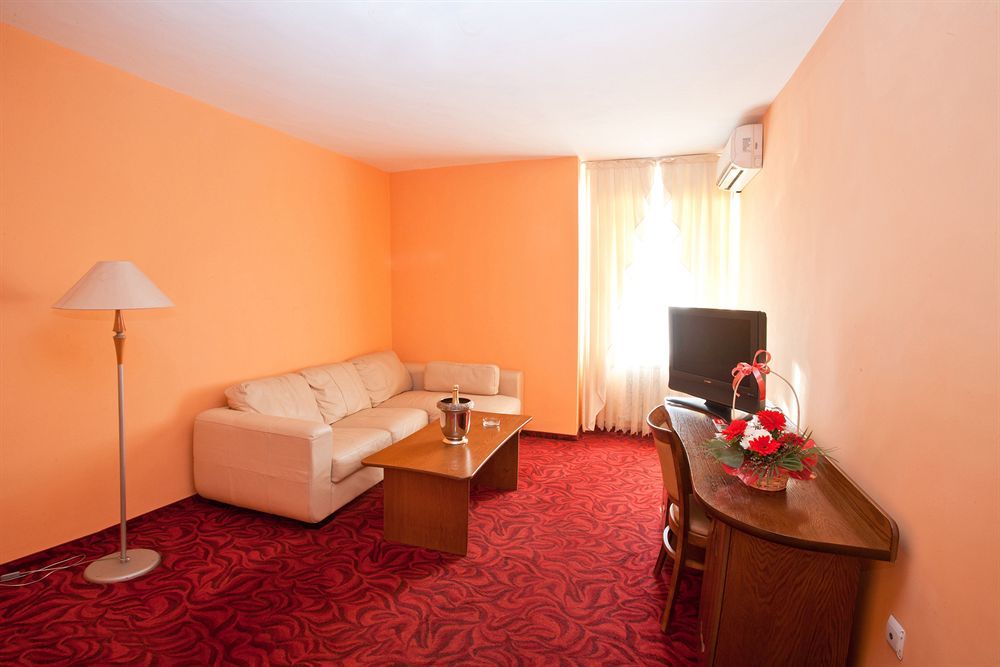 Hotel Blvd 7 3*