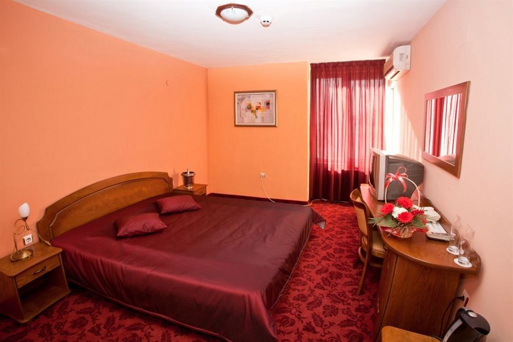 Hotel Blvd 7 3*